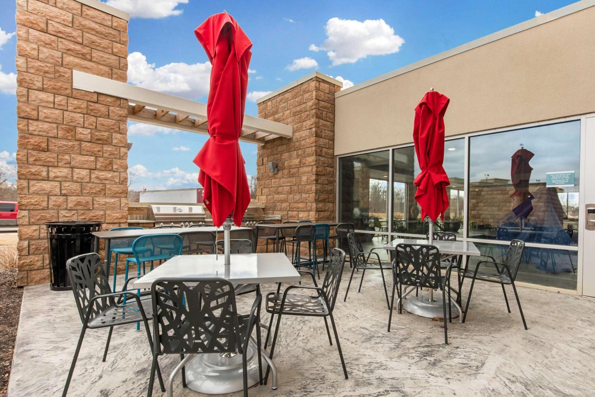 Home2 Suites By Hilton Olive Branch Exterior photo